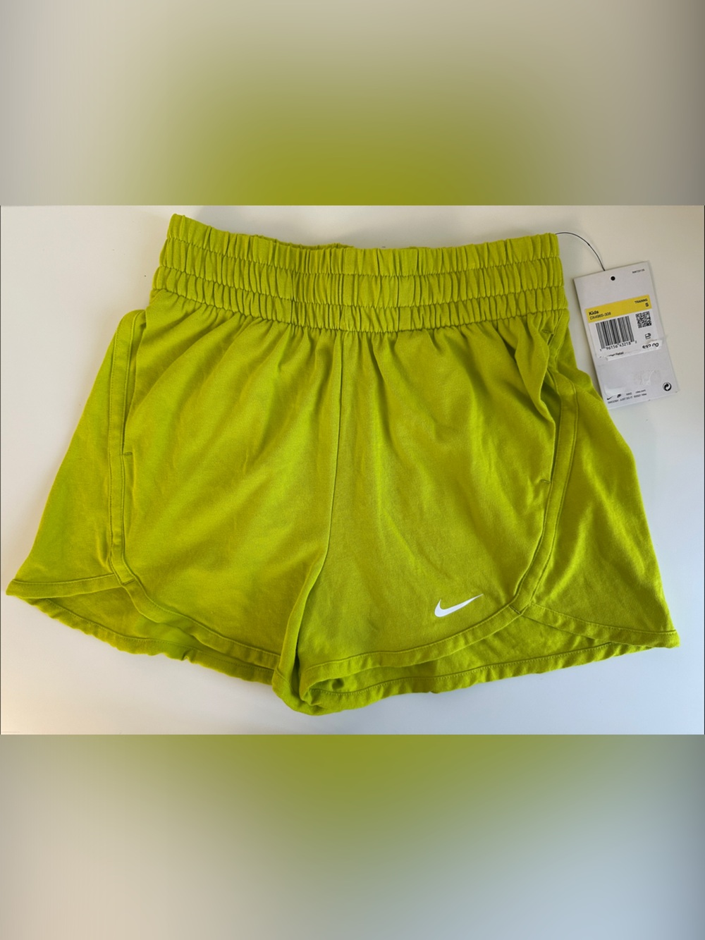NIKE Kids Small Training Running Shorts, Dri-Fit Lime Green, Pockets- DX4965-308